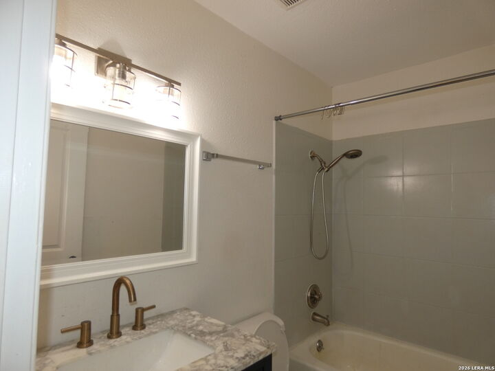 Property Photo: 6806 Laguna Verde TX 78239