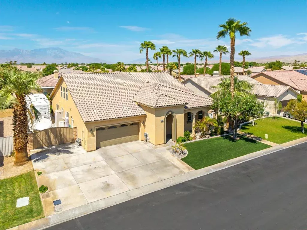 Property Photo: 41367 Farmer Court CA 92203