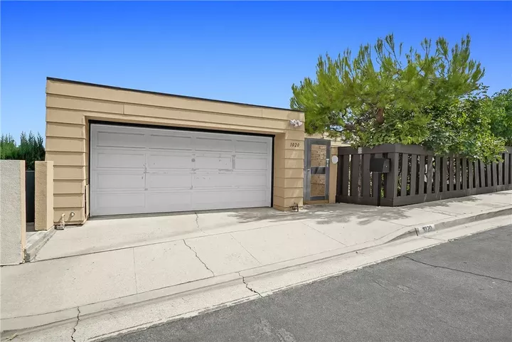 Property Photo: 1020 De La Fuente Street CA 91754
