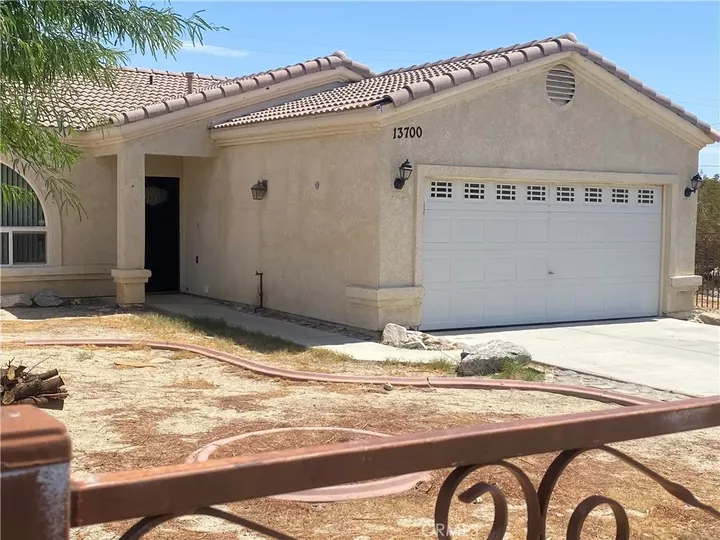 Property Photo:  13700 El Cajon  CA 92240 