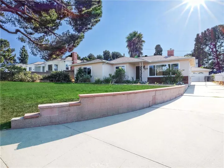 Property Photo:  26227 Ozone Avenue  CA 90710 