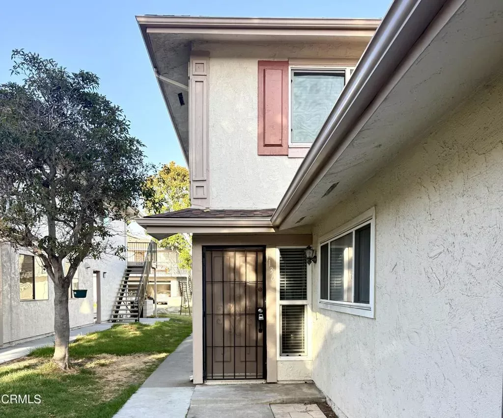 Property Photo: 1130 Bryce Way CA 93003