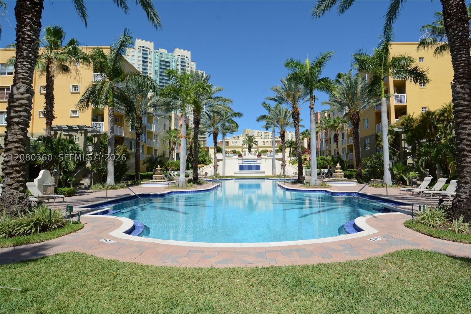Property Photo:  145 Jefferson Ave 417  FL 33139 
