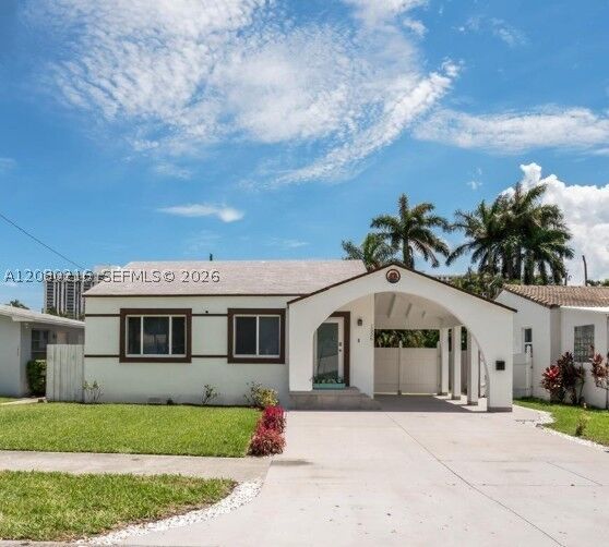 Property Photo: 1526 NE 110th St A FL 33161