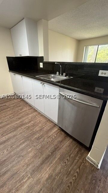 Property Photo: 3272 Coral Lake Ln 3272 FL 33065