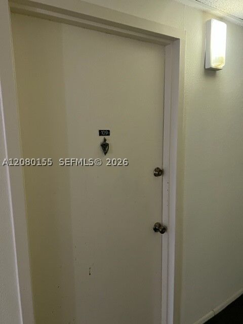 Property Photo:  2701 Riverside Dr 109-B  FL 33065 