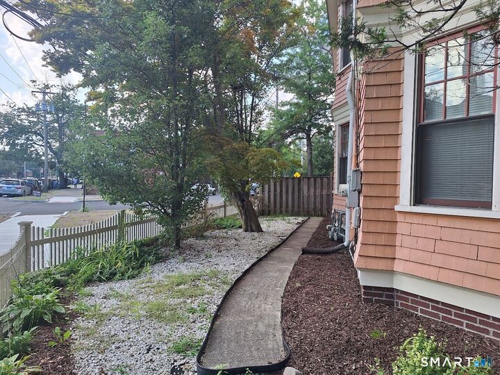 Property Photo: 515 Whalley Avenue CT 06511