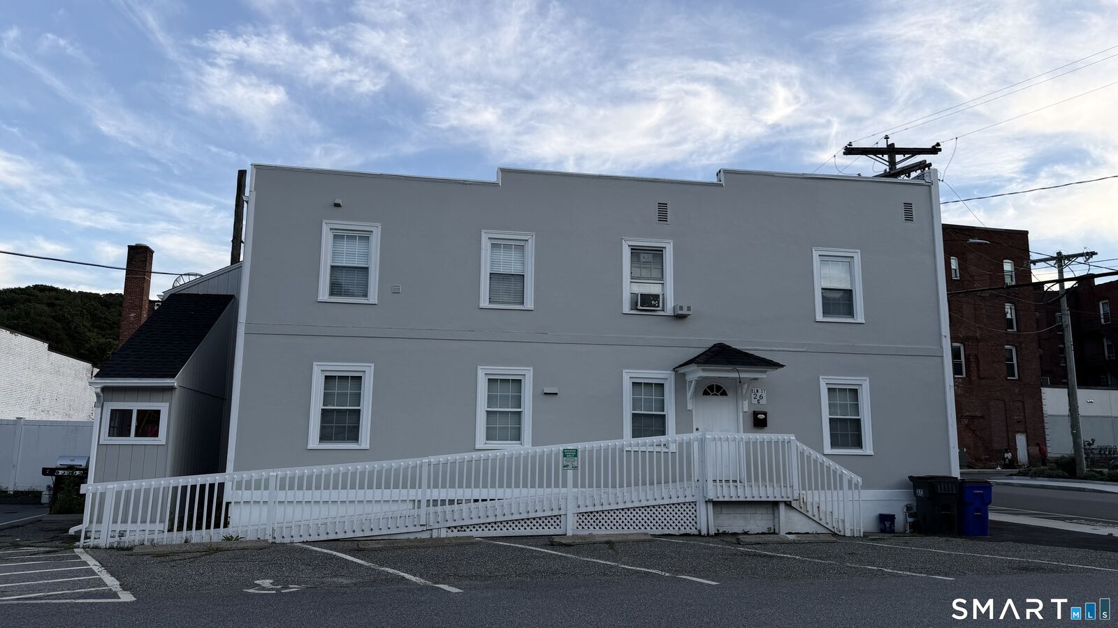Property Photo:  26 Elm Street C  CT 06098 