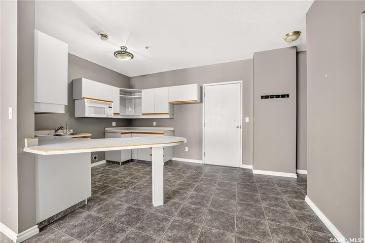 Property Photo:  1867 Hamilton Street 706  SK S4P 2C2 