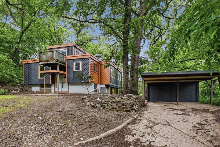 Property Photo:  115 Deer Trail  IA 51503 