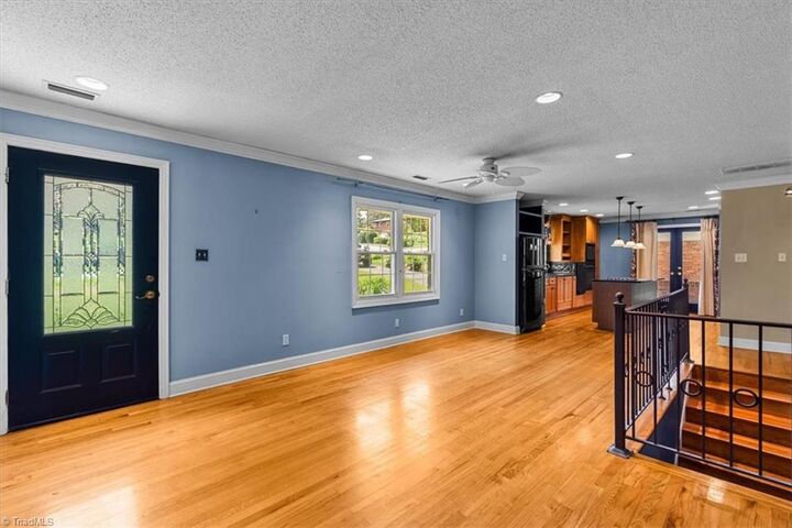 Property Photo: 4009 Alonzo Drive NC 27104