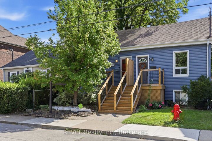 Property Photo: 128 Robert Street ON L8L 2P6