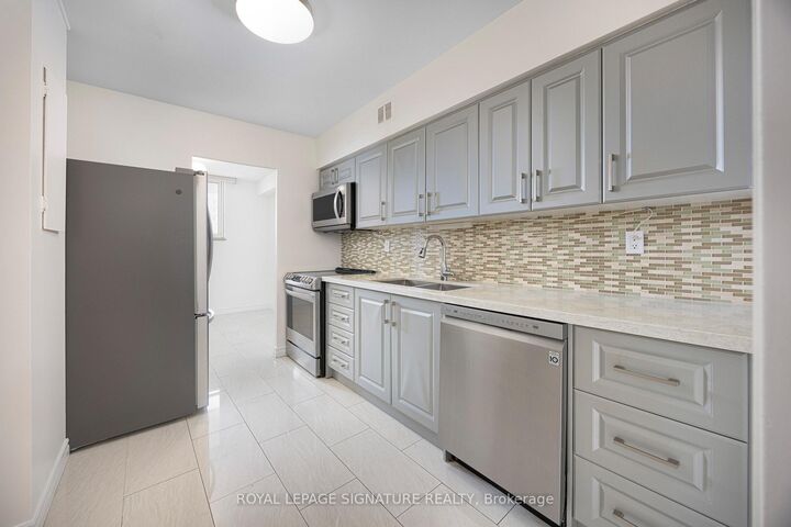 Property Photo:  1350 York Mills Road 803  ON M3A 1Z9 