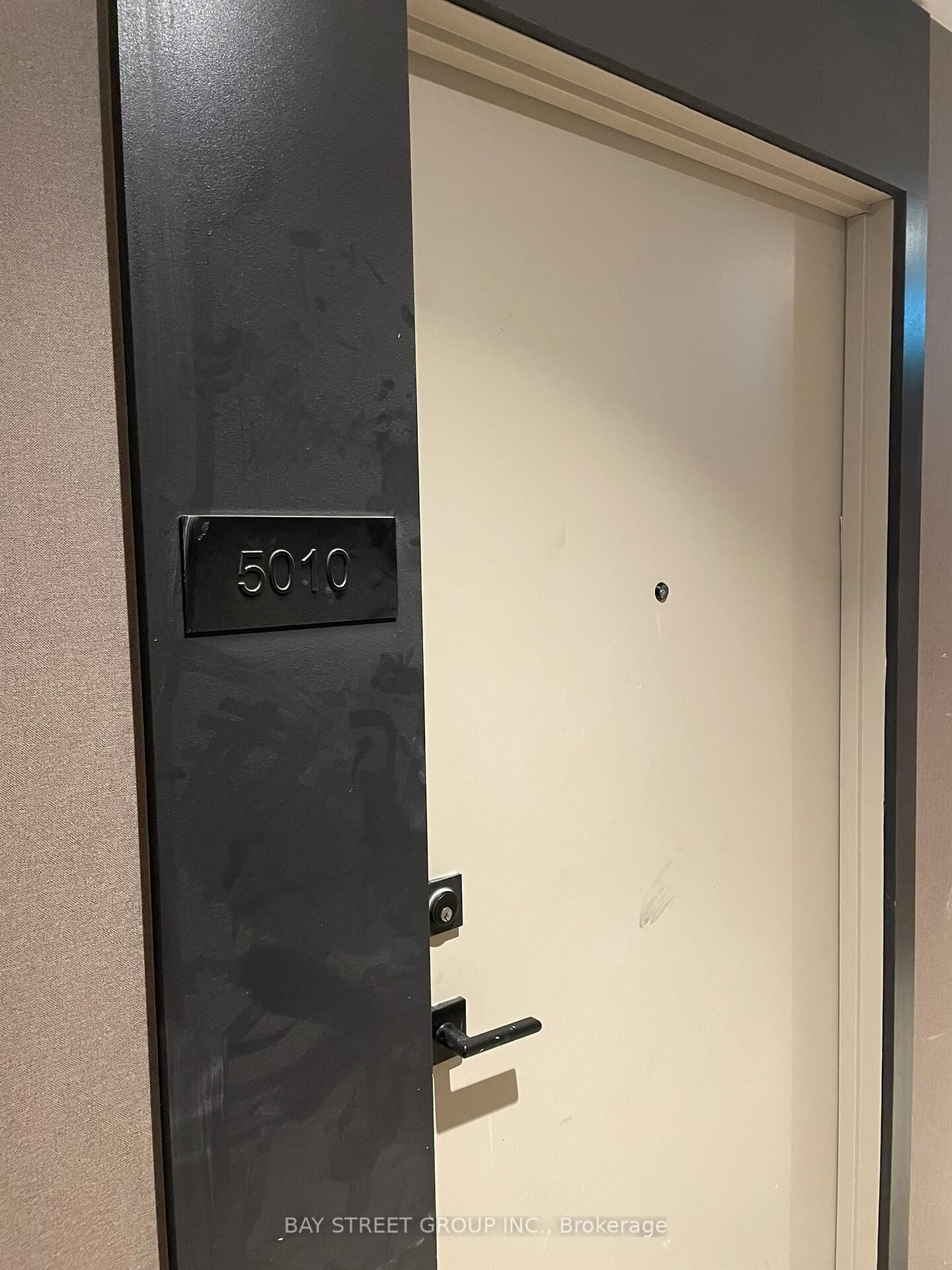 Property Photo:  55 Mercer Street 5010  ON M5V 0W4 