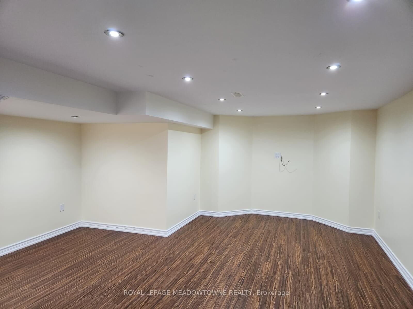 Photo de la propriété: 1583 Beaty Trail Basement ON L9T 5L5