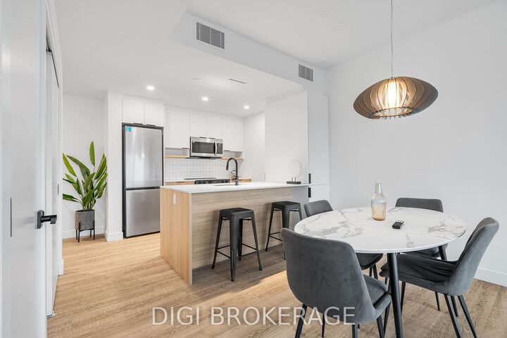 Property Photo:  1240 Cummings Avenue 1701  ON K1J 0E3 
