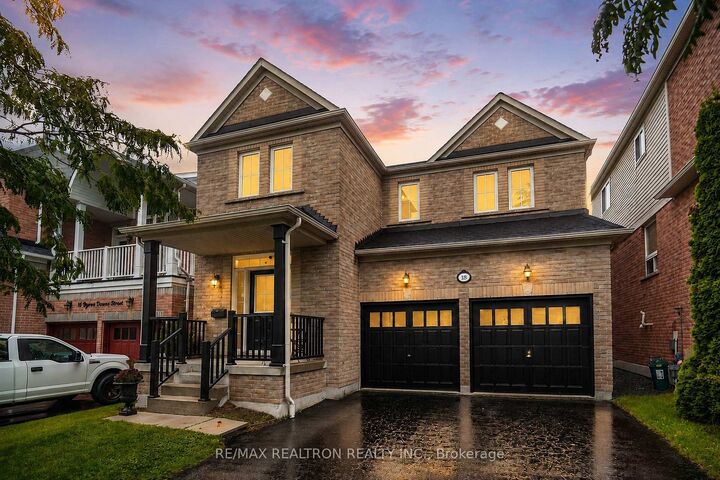 Property Photo:  18 Byram Downs Street  ON L1Z 1R5 