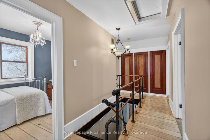 Property Photo:  7802 Piccadilly Road  ON K0H 1T0 