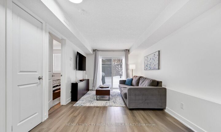 Property Photo:  185 Windale Crescent 1C  ON N2E 0G3 