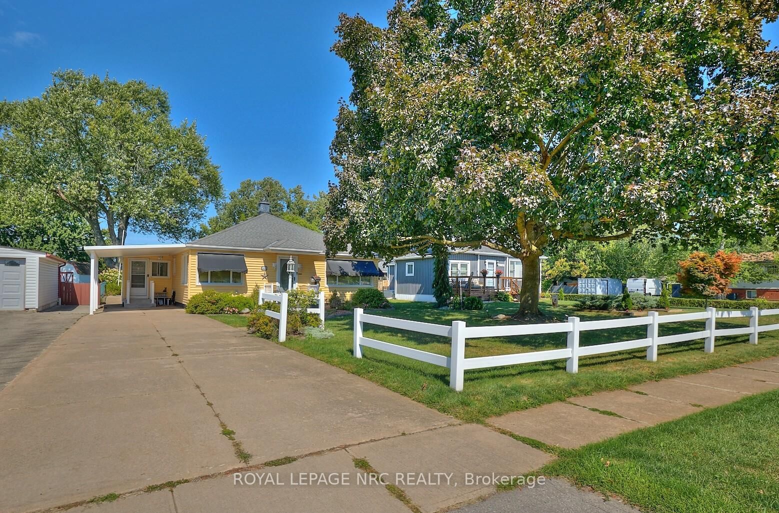 Property Photo:  4013 Welland Street  ON L2G 6J7 