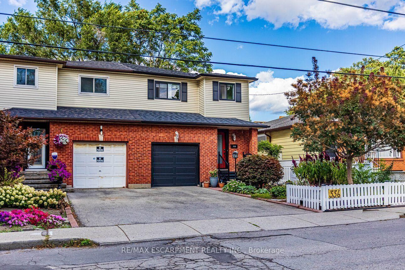 Property Photo: 336 Jackson Street W ON L8P 1M8
