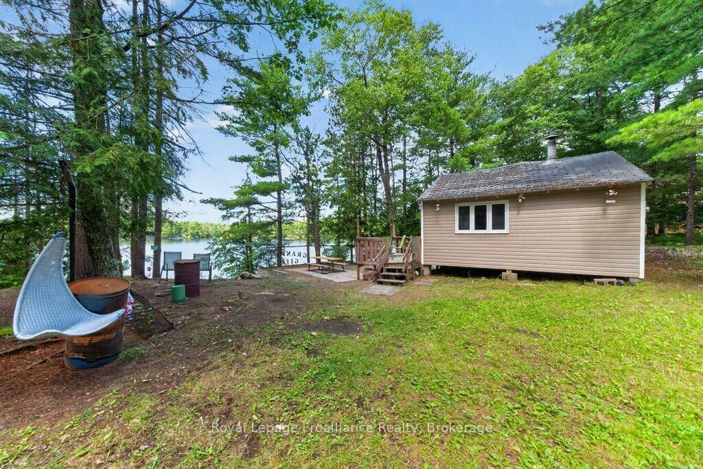 Property Photo:  1138 Helen Lane  ON K0H 2E0 