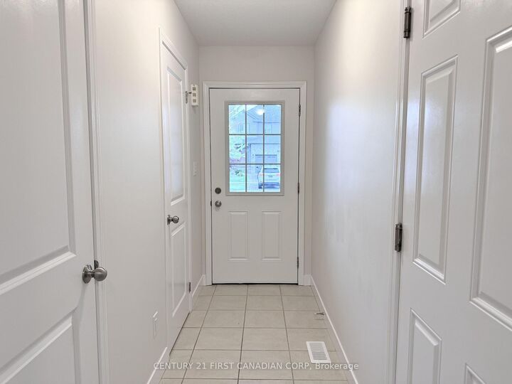 Property Photo:  3188 Singleton Avenue 45  ON N6L 0B8 