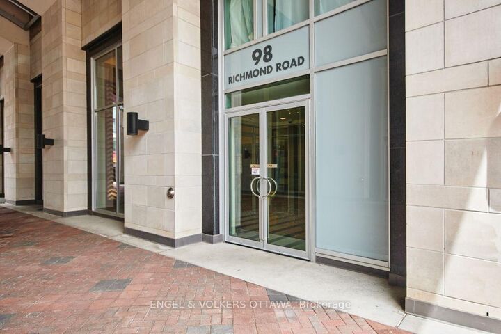 Property Photo:  98 Richmond Road 211  ON K1Z 6V9 