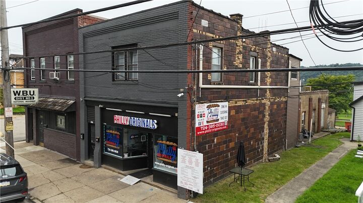 Property Photo: 1507 Duss Avenue PA 15003