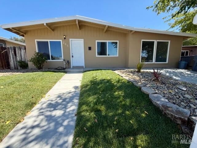 Property Photo:  261 Circle Drive  CA 95688 