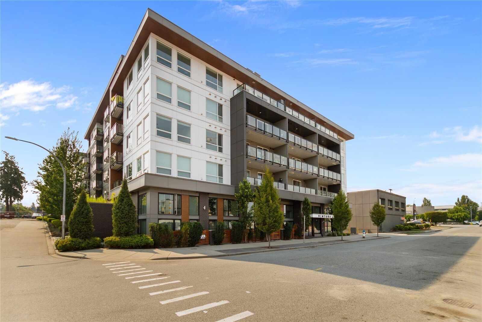 Property Photo:  32838 Ventura Avenue 512  BC V2S 0M5 