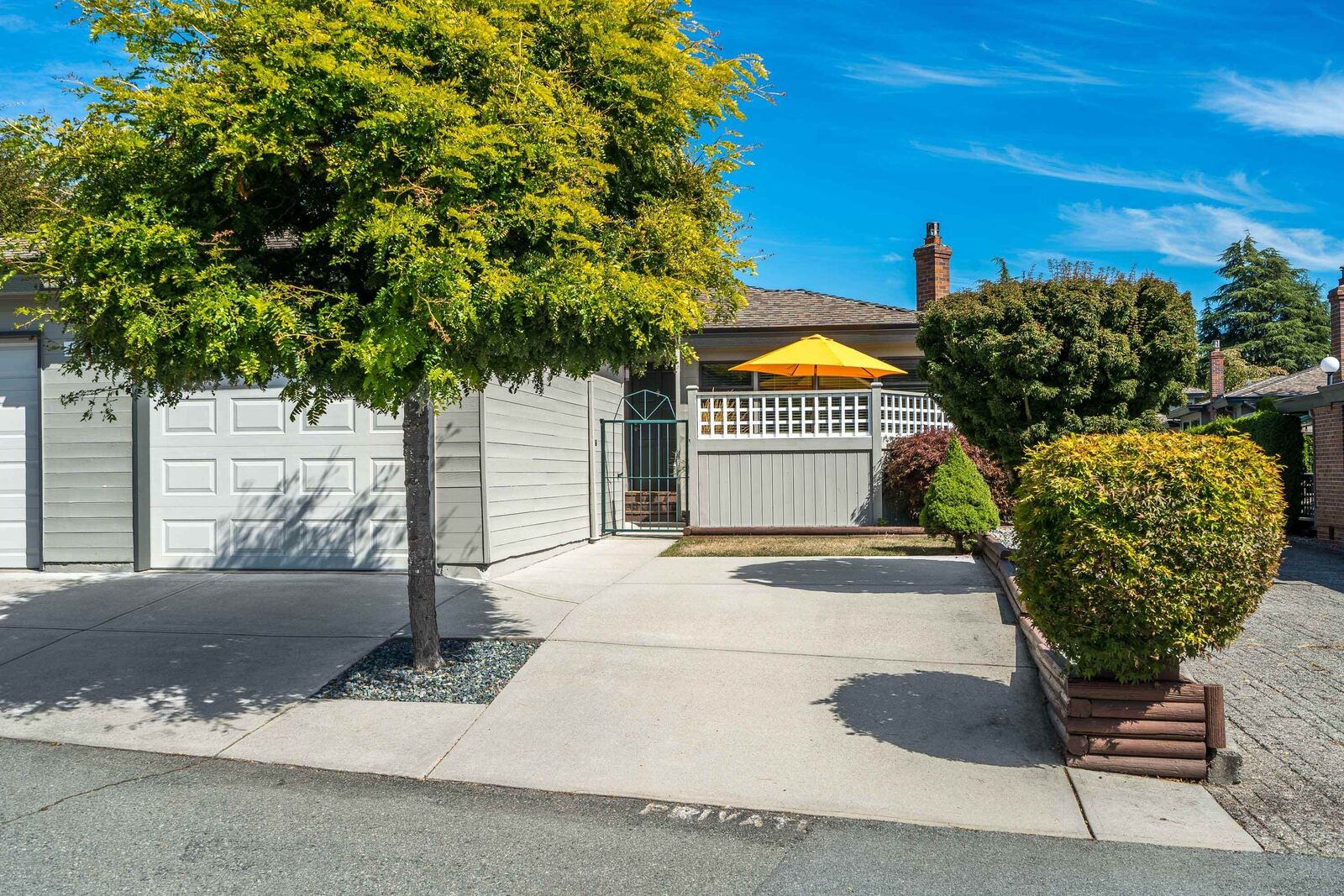 Property Photo:  14231 18A Avenue 1  BC V4A 7N8 