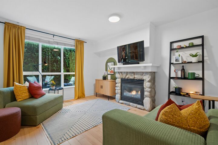 1005 Lynn Valley Road 3 — photo 1
