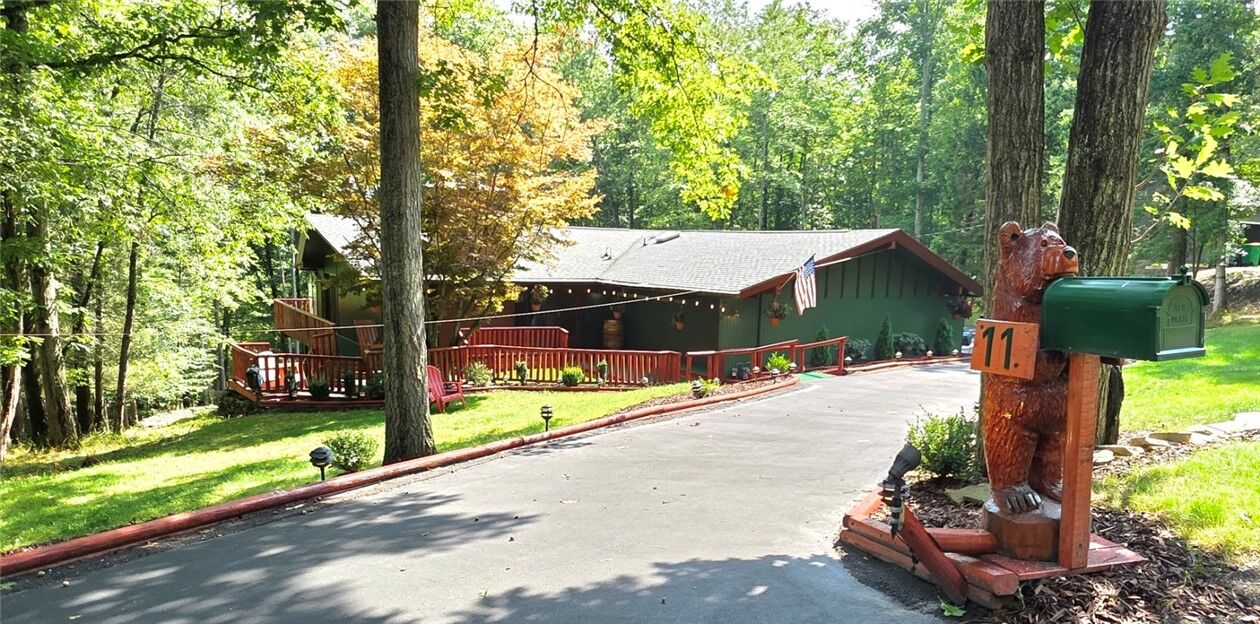 Property Photo:  11 Overbrook Road  NY 14870 