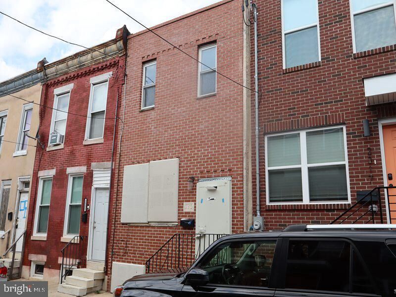 Property Photo:  2319 Greenwich Street  PA 19146 