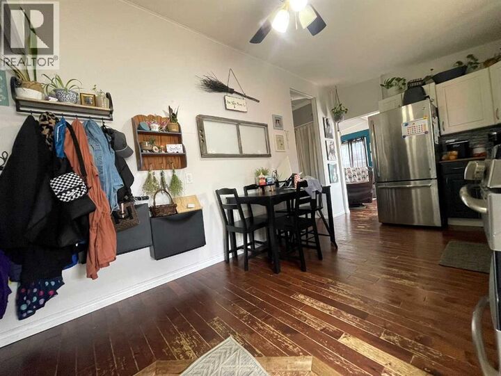 Property Photo:  5308 57 Street  AB T9V 2A3 