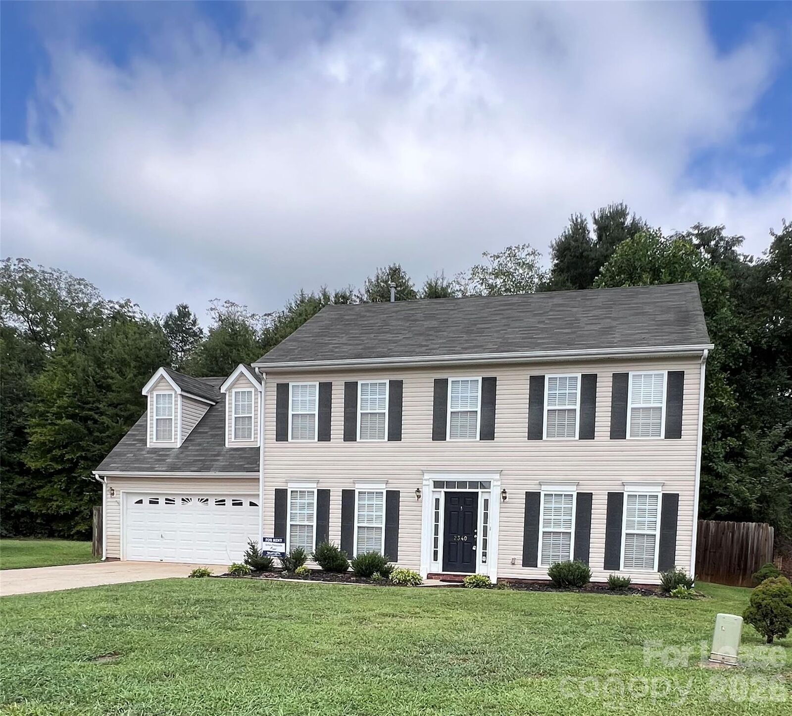 Property Photo:  2340 Wexford Way  NC 28625 
