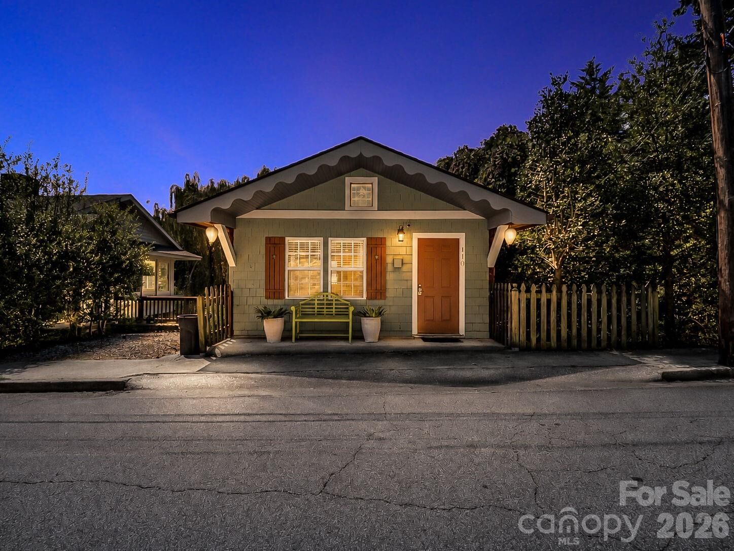 Property Photo:  160 E Howard Street  NC 28782 