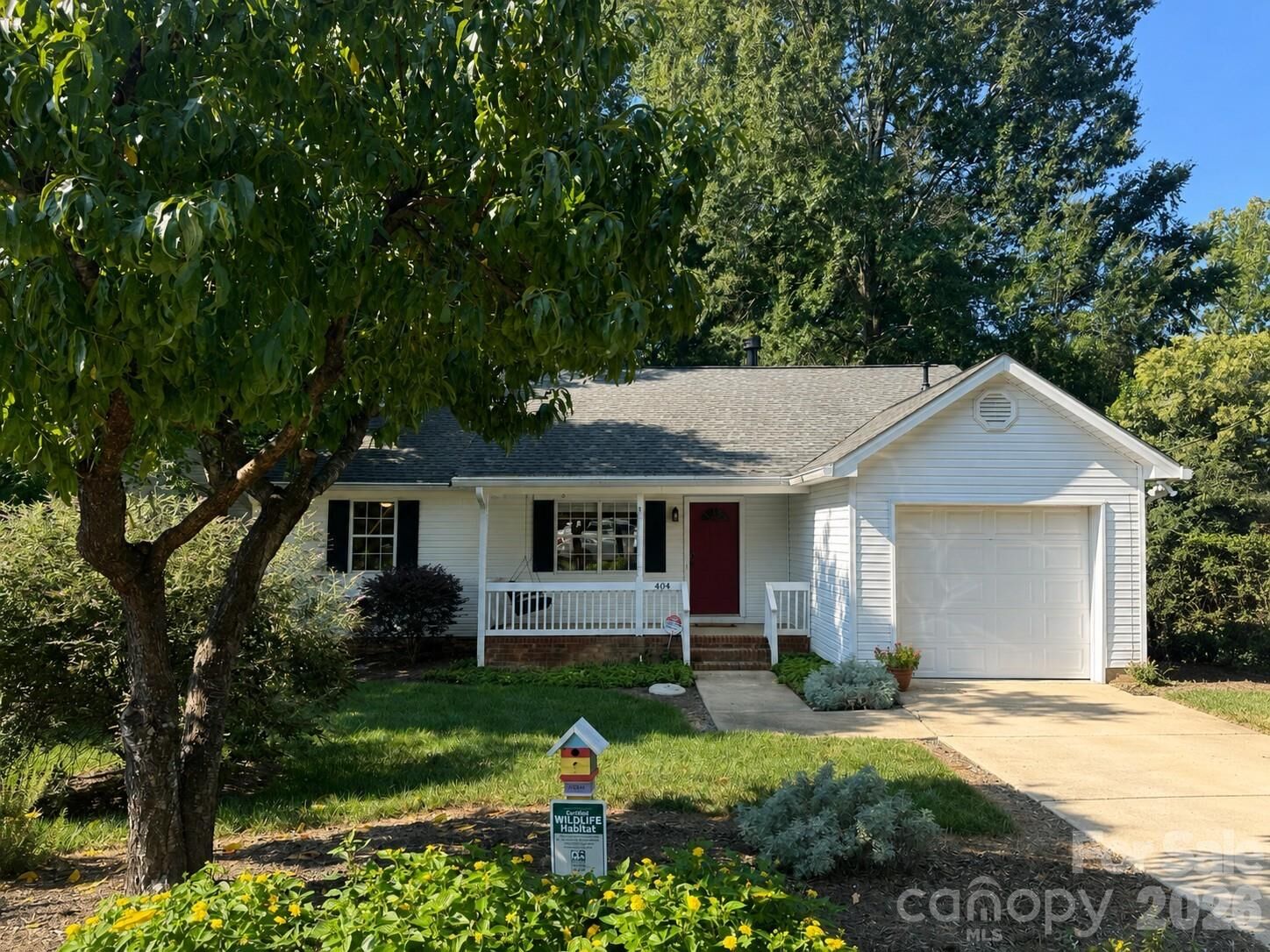 Property Photo:  404 Sadie Drive  NC 28105 