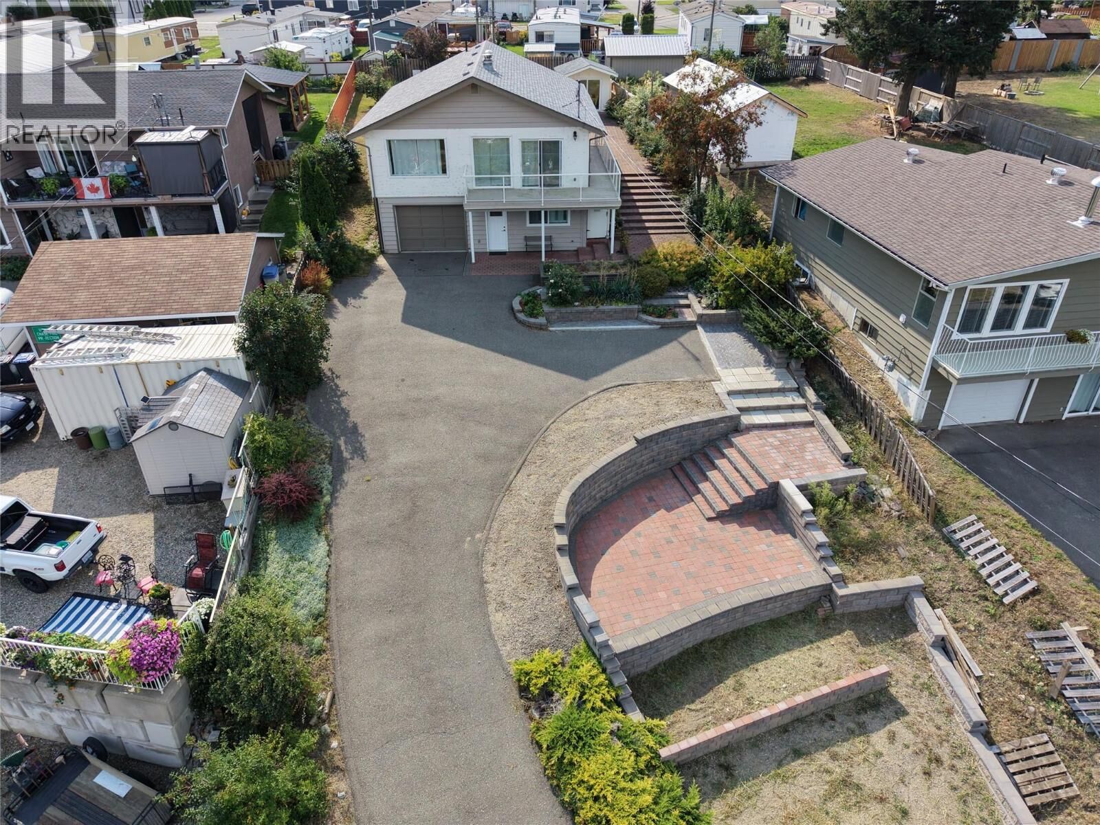 Property Photo: 1225 Bay Drive BC V0E 1M0