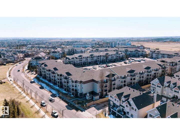Property Photo:  #7226 7327 South Terwillegar Dr NW  AB T6R 0L8 