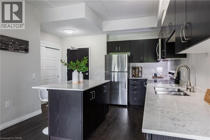 Property Photo:  35 Kingsbury Square 202  ON N1L 0J4 