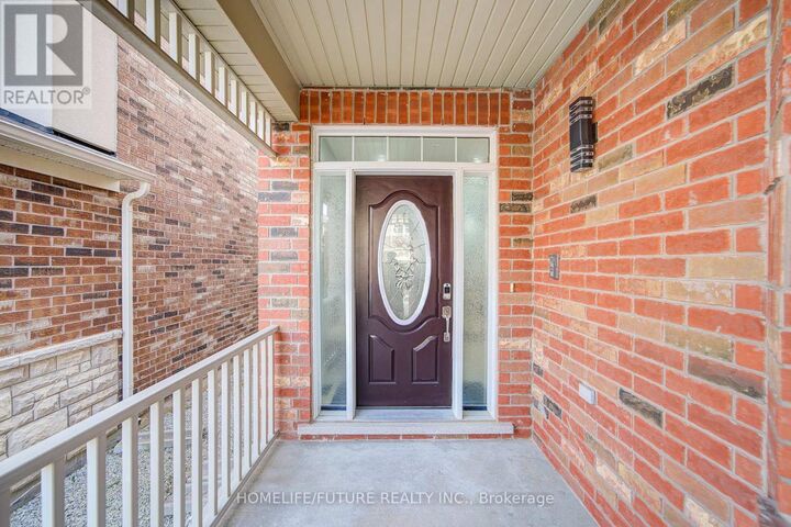 Property Photo:  342 Laundon Terrace  ON L9T 7N9 