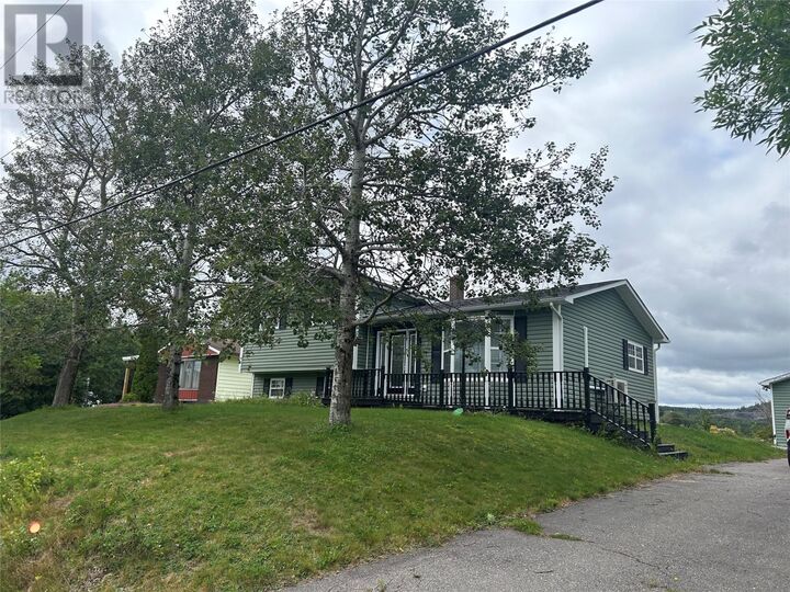 Property Photo:  7 Simmons Place  NL A5A 4N7 