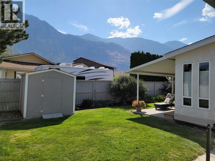 Property Photo:  707 12th Avenue  BC V0X 1N3 