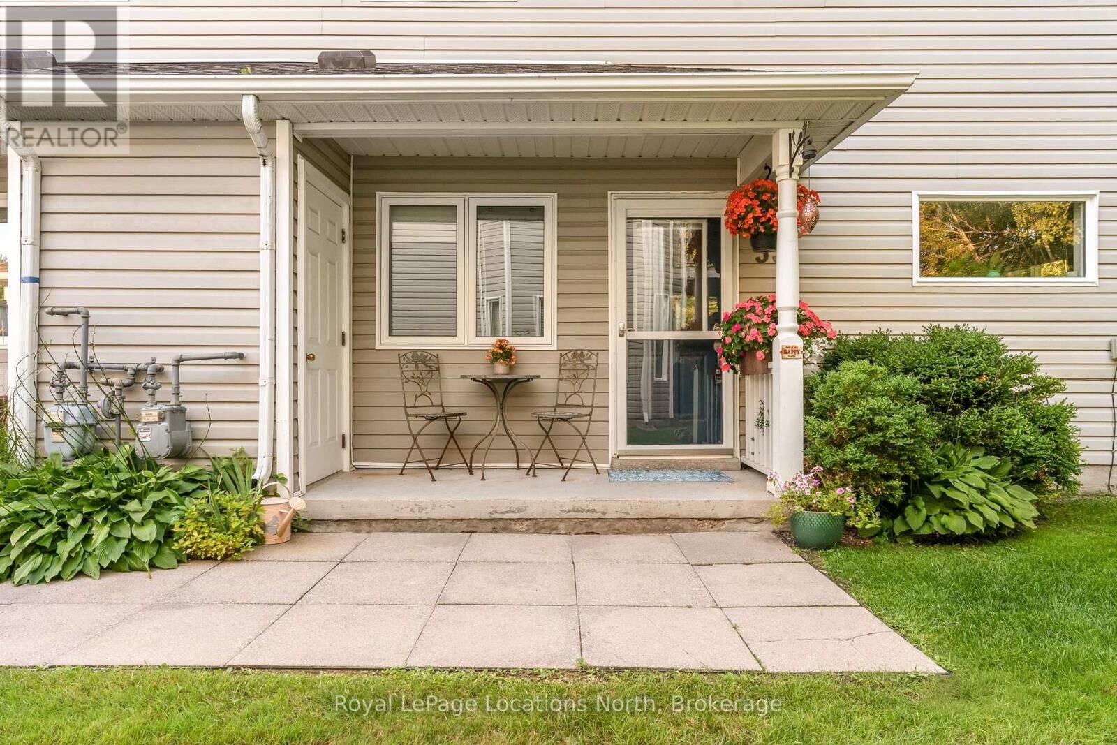 Property Photo:  35 Sundial Court 17  ON L9Y 5E5 