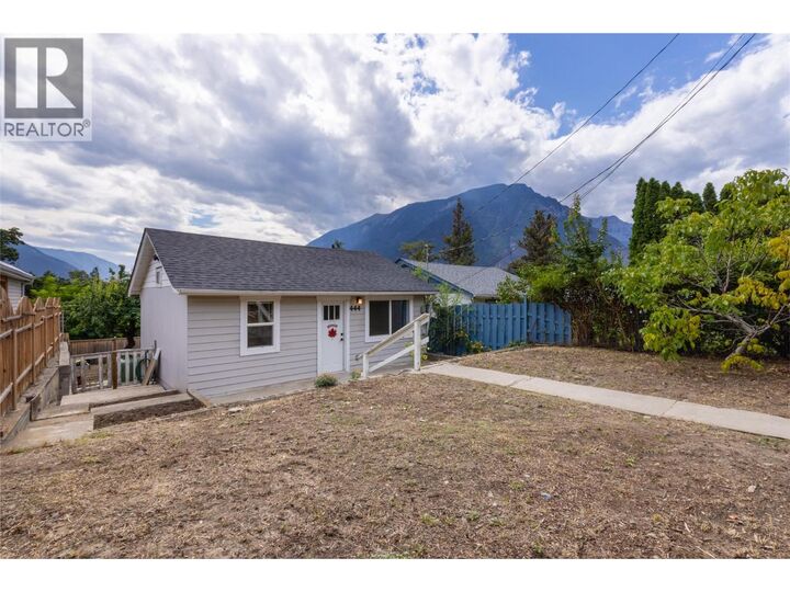 Property Photo:  444 Victoria Street  BC V0K 1V0 