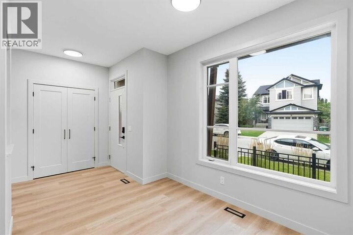 Property Photo:  189 Chapalina Square Southeast  AB T2X 0L5 