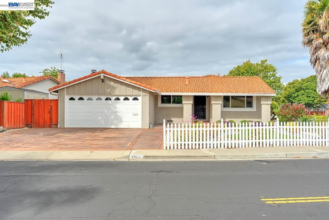 Property Photo: 2502 Begonia St CA 94587