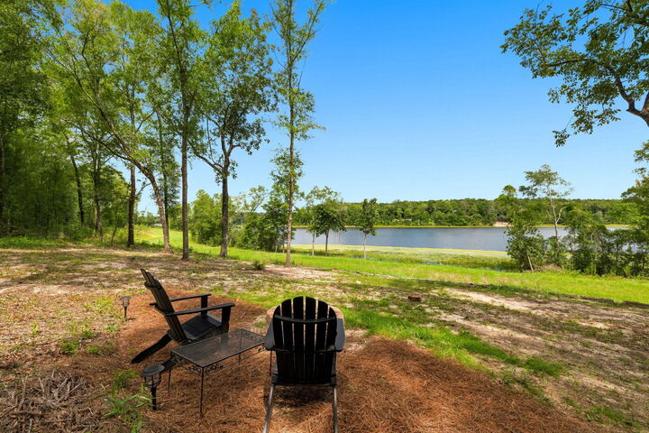 Property Photo:  622 Martin Road  FL 32433 